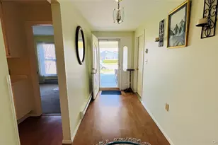 541 Stratford Ln, Ridge, NY 11961 - Photo 3