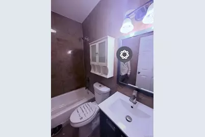 87-85 144th Street, Jamaica, NY 11435 - Photo 9