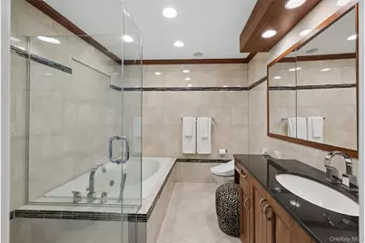 42 Country Club Drive #42, Jericho, NY 11753 - Photo 15