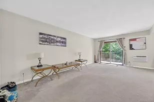 10 Oakwood Terrace, New Windsor, NY 12553 - Photo 5