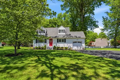 20 Glenside Drive, New City, NY 10956 - Photo 1