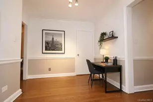 11 Sentry Pl, Scarsdale, NY 10583 - Photo 9