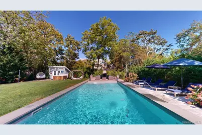 5 Halsey Avenue, East Quogue, NY 11942 - Photo 1