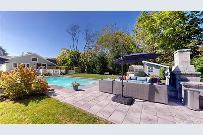 5 Halsey Avenue, East Quogue, NY 11942 - Photo 3