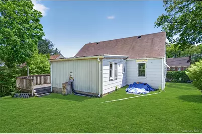 149 W Washington Avenue, Pearl River, NY 10965 - Photo 41