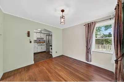 149 W Washington Avenue, Pearl River, NY 10965 - Photo 7
