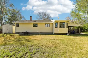 39 Harrison Ave, Centereach, NY 11720 - Photo 23