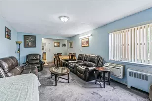 144-55 Melbourne Ave, Flushing, NY 11367 - Photo 5