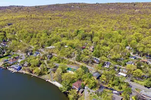 194 Jersey Ave, Greenwood Lake, NY 10925 - Photo 11