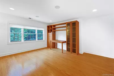 14 Belvedere Court, North Hills, NY 11030 - Photo 27