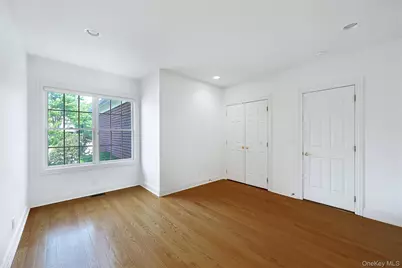 14 Belvedere Court, North Hills, NY 11030 - Photo 23