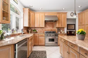 2 Spring Hill Rd, Nissequogue, NY 11780 - Photo 15