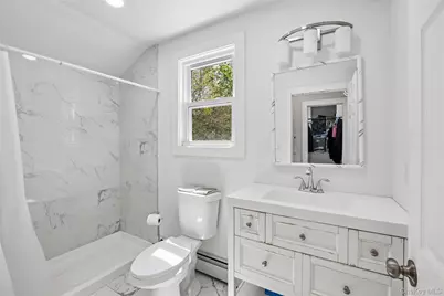27 Garden Road, Sound Beach, NY 11789 - Photo 15