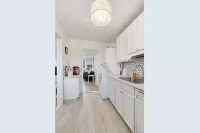 6116 Little Neck Parkway #936, Little Neck, NY 11362 - Photo 15