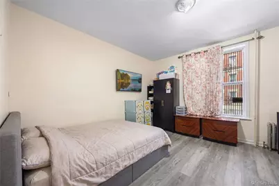 2412 Grand Avenue, Bronx, NY 10468 - Photo 29