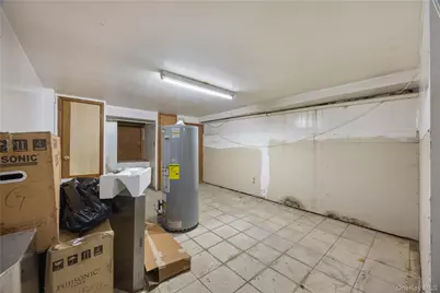 2412 Grand Avenue, Bronx, NY 10468 - Photo 23