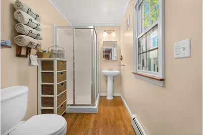 25 Bolton Street, Lindenhurst, NY 11757 - Photo 29
