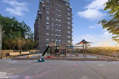 180 Cabrini Boulevard #118, New York, NY 10033 - Photo 15
