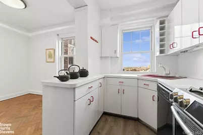 180 Cabrini Boulevard #118, New York, NY 10033 - Photo 27