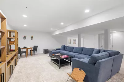 33 Ardsley Avenue E, Irvington, NY 10533 - Photo 35