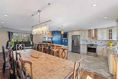 539 Nassau Avenue, Freeport, NY 11520 - Photo 13