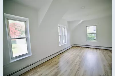35 S Lawn Avenue #3, Elmsford, NY 10523 - Photo 9
