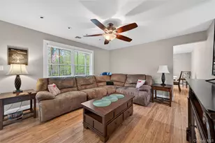 31 Roe Rd, Bloomingburg, NY 12721 - Photo 9