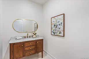 172A Harvard St, Westbury, NY 11590 - Photo 31
