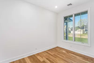 172A Harvard Street, Westbury, NY 11590 - Photo 13