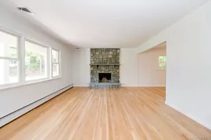 10 Tudor Dr, Stony Brook, NY 11790 - Photo 13