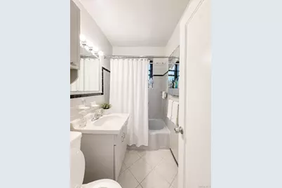 13916 28 Road #Z, Flushing, NY 11354 - Photo 11