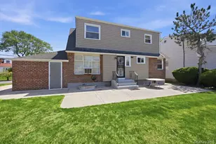 58 Lyon St, Valley Stream, NY 11580 - Photo 31