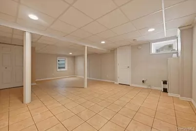 58 Lyon Street, Valley Stream, NY 11580 - Photo 25