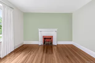 429 E 238th St, Bronx, NY 10470 - Photo 3