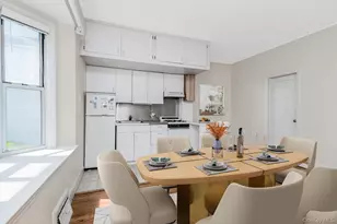 429 E 238th St, Bronx, NY 10470 - Photo 17