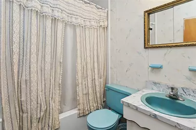 2410 Farmers Avenue #16, Bellmore, NY 11710 - Photo 19