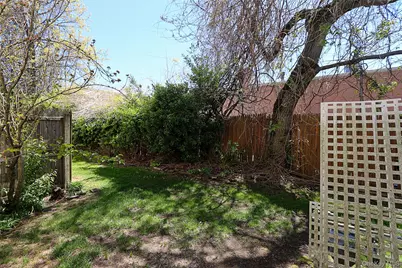 2410 Farmers Avenue #16, Bellmore, NY 11710 - Photo 21