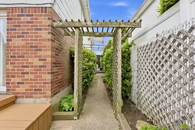 162-19 85th Street, Howard Beach, NY 11414 - Photo 25