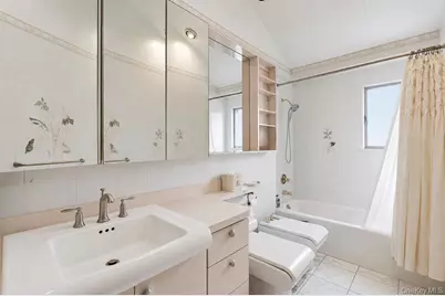 162-19 85th Street, Howard Beach, NY 11414 - Photo 15