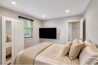 261-10 Langston Avenue #G99E, Glen Oaks, NY 11004 - Photo 11