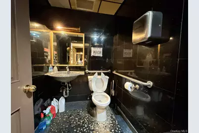 1694 2nd Avenue, New York, NY 10128 - Photo 11