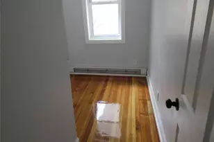 949 E 213th St, Bronx, NY 10469 - Photo 3
