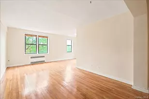 102-12 65th Ave, Forest Hills, NY 11375 - Photo 5