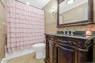 24 Sabre Dr, Selden, NY 11784 - Photo 11