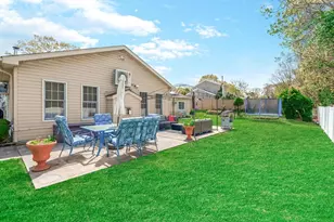 24 Sabre Dr, Selden, NY 11784 - Photo 19