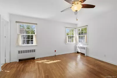 5 Albro Lane, White Plains, NY 10603 - Photo 11