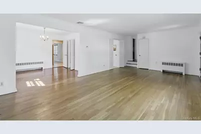 5 Albro Lane, White Plains, NY 10603 - Photo 3