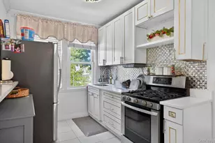 188-11 Dunkirk Dr, Jamaica, NY 11412 - Photo 21