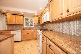 4025 Boston Ave, Seaford, NY 11783 - Photo 7