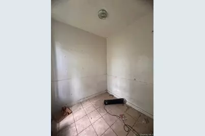 167 Ann Street, Newburgh, NY 12550 - Photo 15